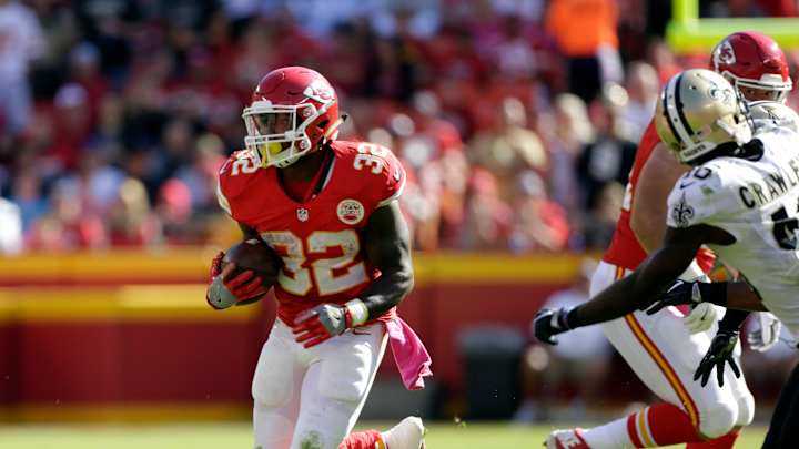 Chiefs' Ware learned lessons from Lynch while in Seattle