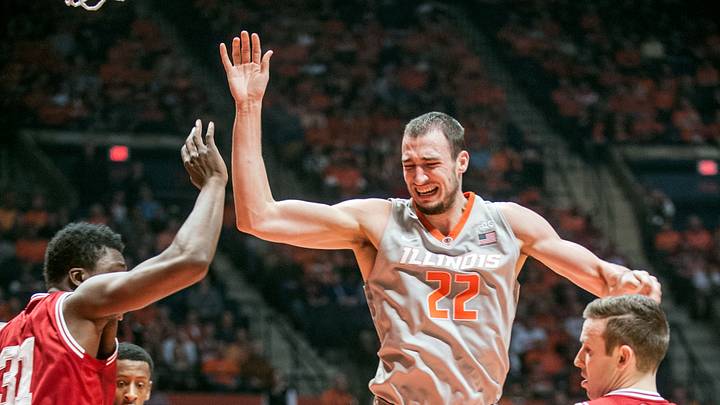 Ferrell scores 27, leads No. 18 Indiana past Illinois 74-47 Ferrell scores 27, leads No. 18 Indiana past Illinois 74-47