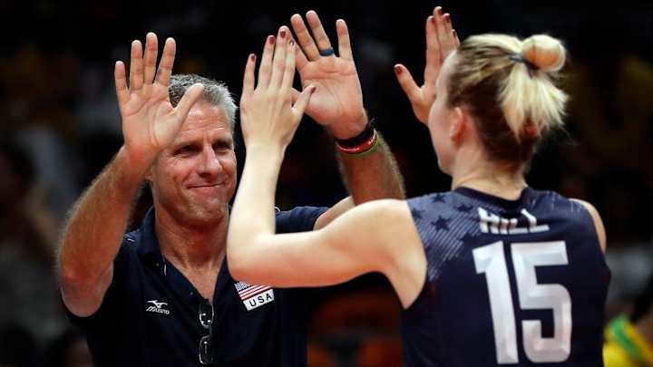 Top-ranked US women's volleyball team goes unbeaten in group