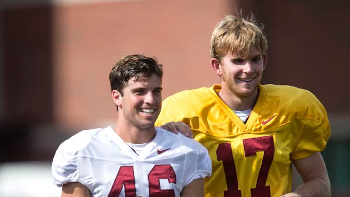 USC's blind long-snapper participates in spring game