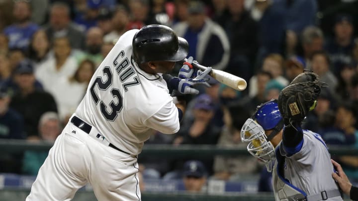 Miley, Seager lead Mariners past Royals 6-0