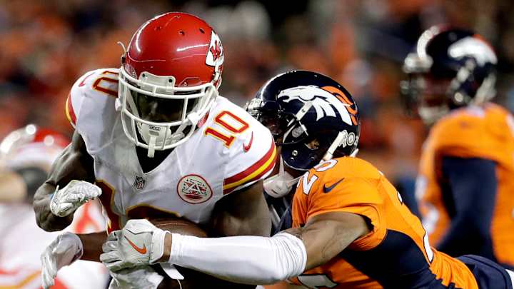 Chiefs' Tyreek Hill breakout star, trying to outrun past