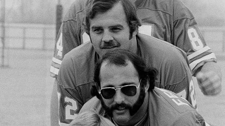 Former Georgia, Dolphins star Bill Stanfill dies at 69 Former Georgia, Dolphins star Bill Stanfill dies at 69