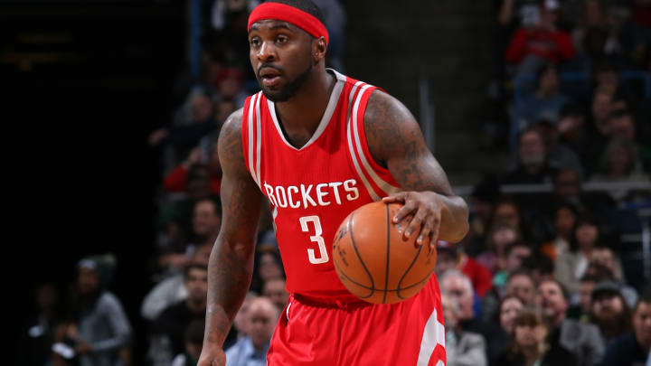 Indiana Pacers sign troubled point guard Ty Lawson