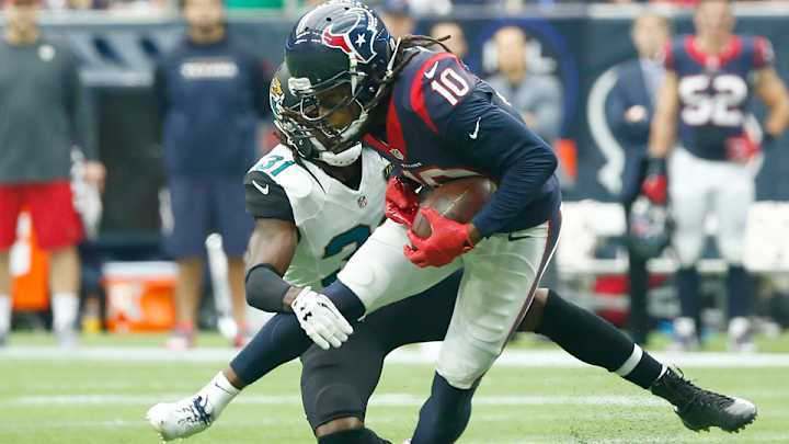 Report: Texans pick up option on WR DeAndre Hopkins Report: Texans pick up option on WR DeAndre Hopkins
