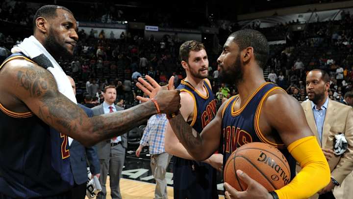 Kevin Love edits himself into Cavaliers group shot Kevin Love edits himself into Cavaliers group shot
