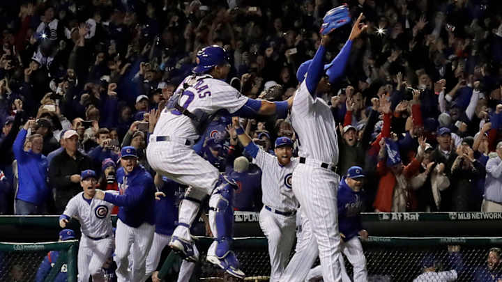 Cubs fans celebrate team's 1st World Series berth since 1945
