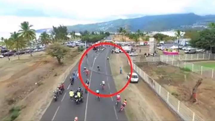 Watch: Cyclists sent crashing after competitor’s father sabotages race