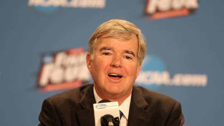 NCAA extends Mark Emmert’s contract through 2020