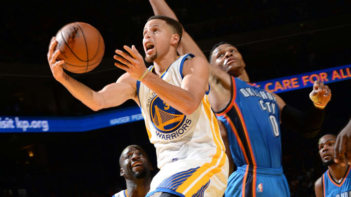 Warriors top Thunder for record-tying 44th straight home win