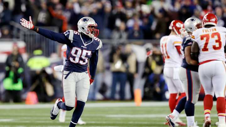 AP Source: Patriots trade DE Jones to Cardinals