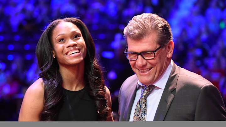 UConn coach Geno Auriemma released from the hospital