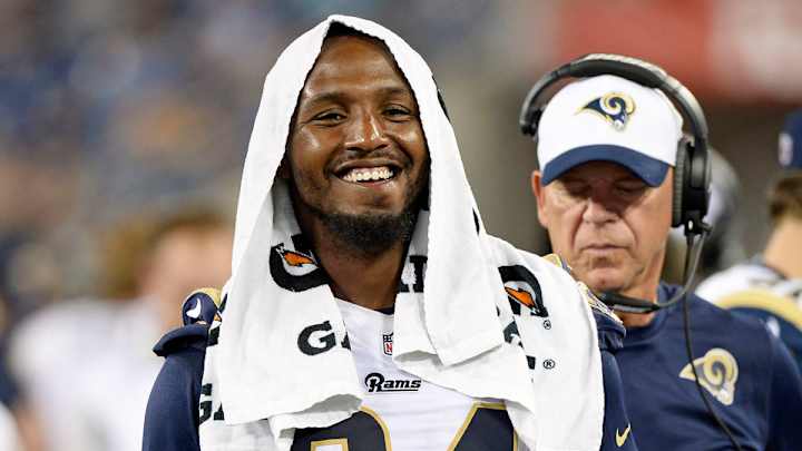 Rams help high school football team whose equipment fund was stolen Rams help high school football team whose equipment fund was stolen