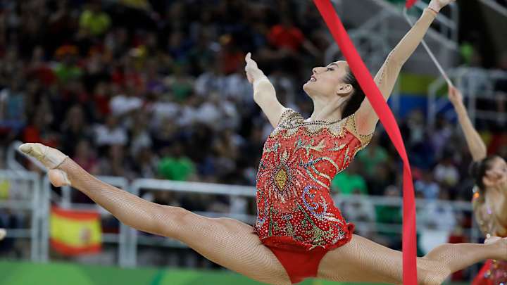 Russia rallies for gold in rhythmic gymnastics group final