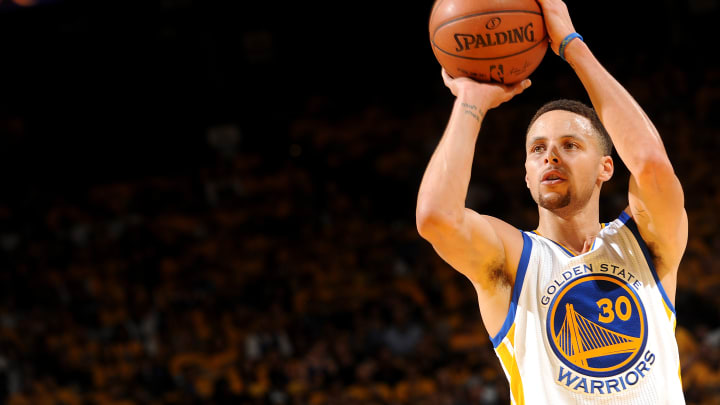 Curry doesn't participate in shootaround ahead of Game 2