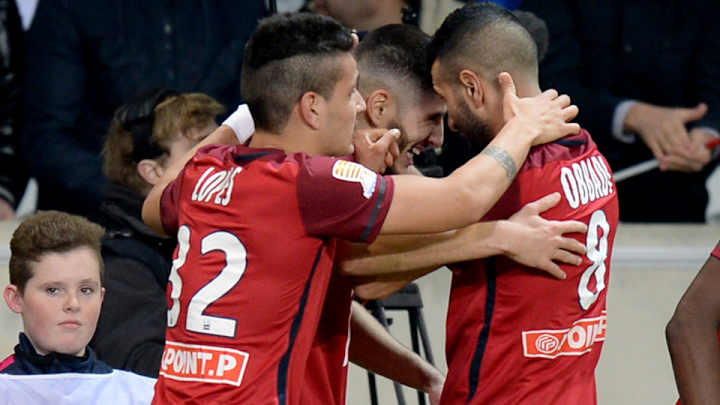Lille thrashes Bordeaux 5-1 to reach French League Cup final