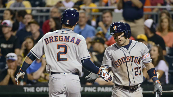 Fister, Hernandez lead Astros to 3-1 win over Pirates