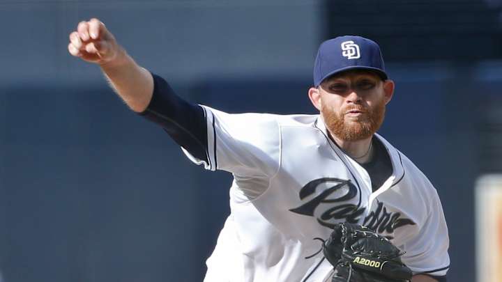 AP source: Royals, Ian Kennedy reach five-year, $70M deal