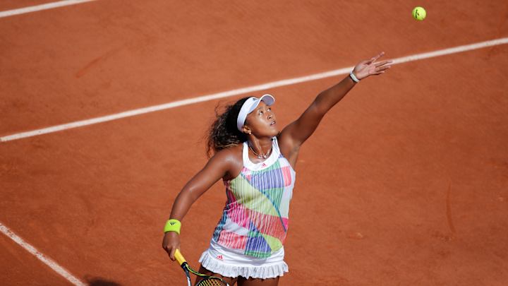 Simona Halep in trouble at French Open against Osaka