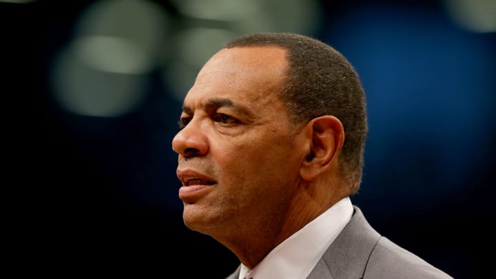 Nets fire coach Lionel Hollins, reassign GM Billy King