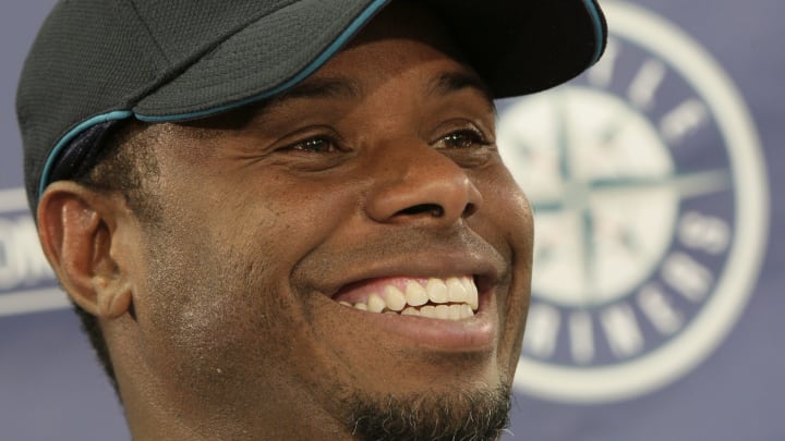 Hall vote: Will Griffey set record, can Bonds get big boost?