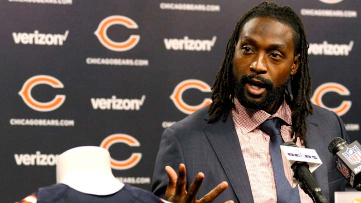 Ex-NFL player, FOX analyst Charles Tillman invests in Moment app