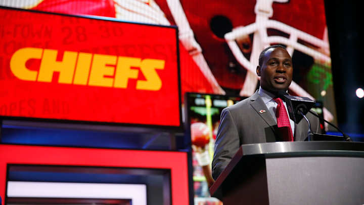 Chiefs take Miss St DT Chris Jones in second round of draft