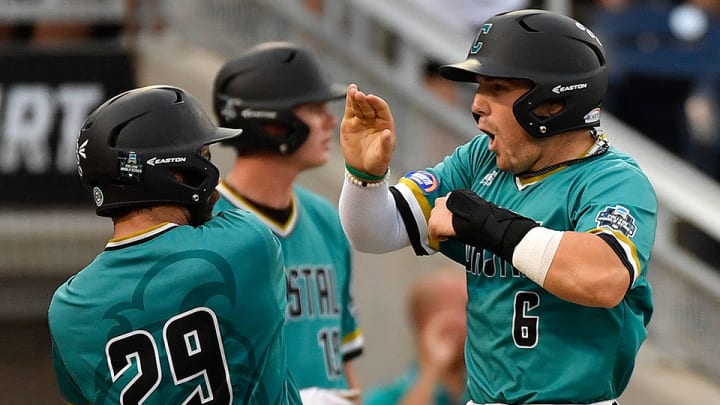 Coastal Carolina to face Arizona in College World Series finals