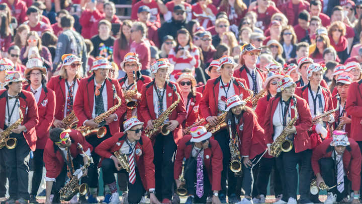 Iowa fans upset with Stanford band’s 2016 Rose Bowl performance