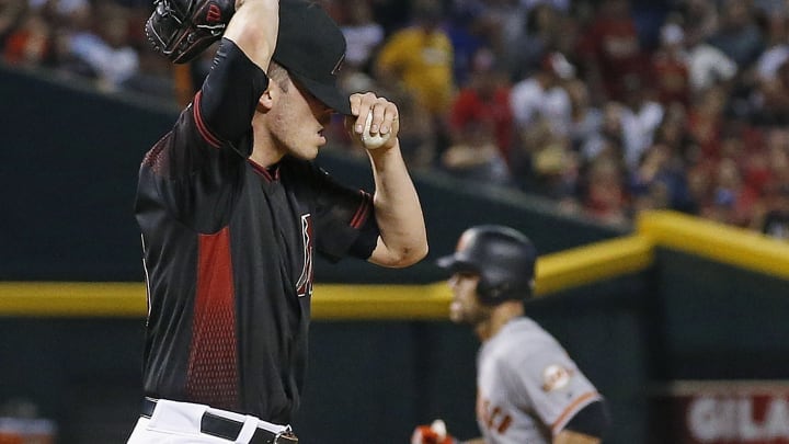 Castillo's late home run sends Diamondbacks past Giants