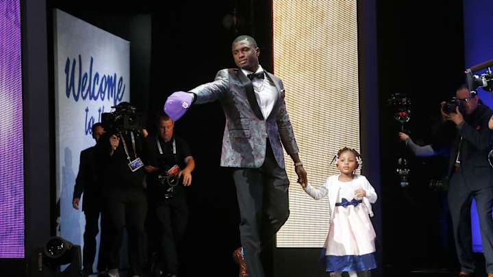 Vikings draft Ole Miss wide receiver Laquon Treadwell