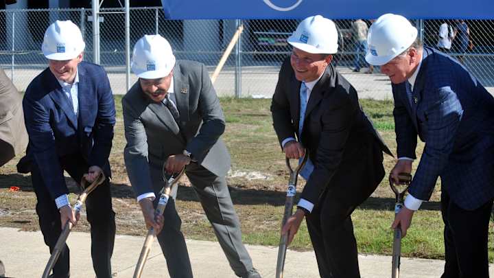 Jaguars owner Shad Khan has 'pieces in place' to win now Jaguars owner Shad Khan has 'pieces in place' to win now