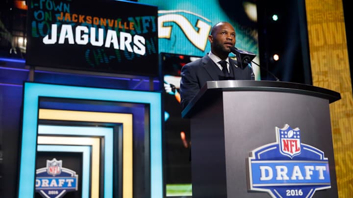 Jaguars look for O-line help on NFL draft's final day