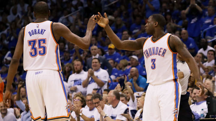 Durant, Westbrook lead Thunder in blowout win over Warriors