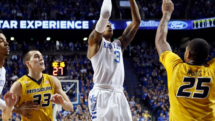 No. 20 Kentucky blows out Missouri, 88-54 No. 20 Kentucky blows out Missouri, 88-54