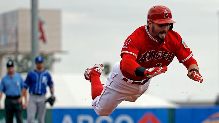 LEADING OFF: Wainwright in spring debut, Yanks show off 'pen LEADING OFF: Wainwright in spring debut, Yanks show off 'pen