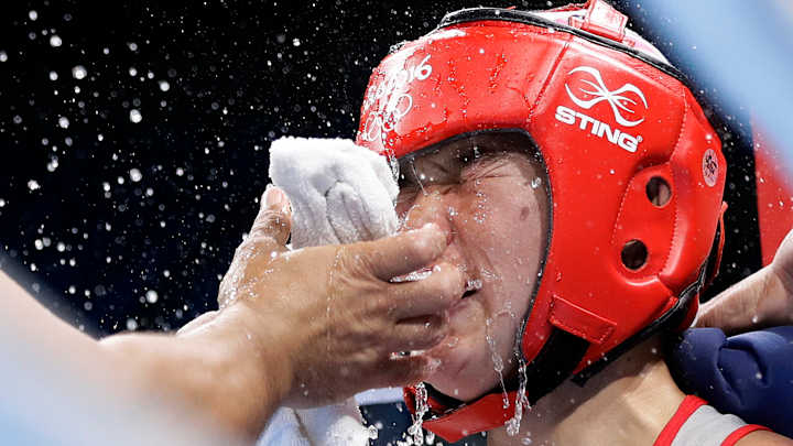 Fighting back: Women's boxing begins encore in Rio Olympics