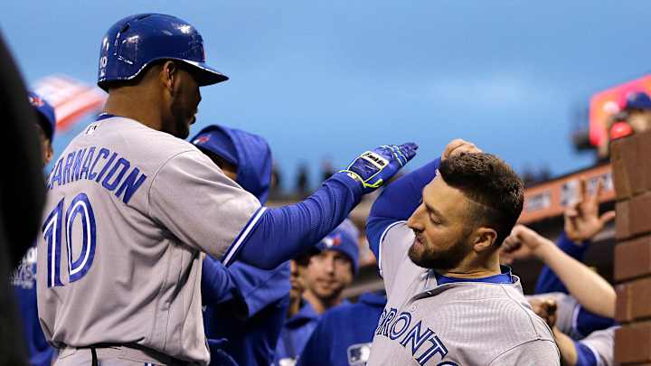 Edwin Encarnacion's two-run homer highlights Blue Jays' win