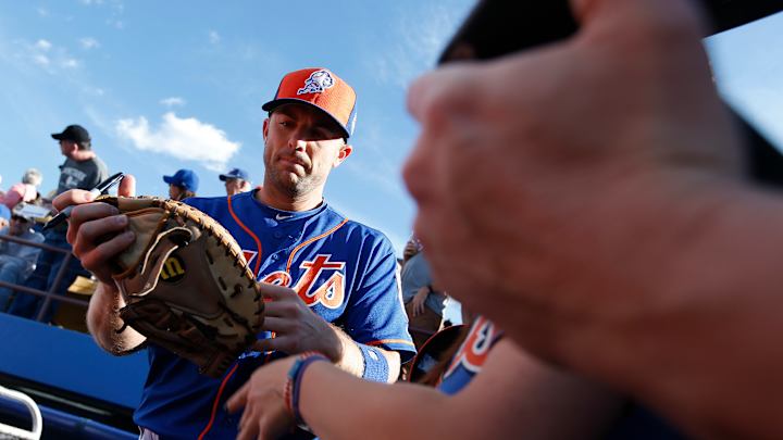 Royals, Mets open new season with World Series rematch