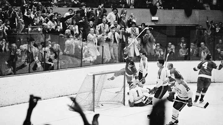 Gordie Howe was 'the ultimate professional hockey player'