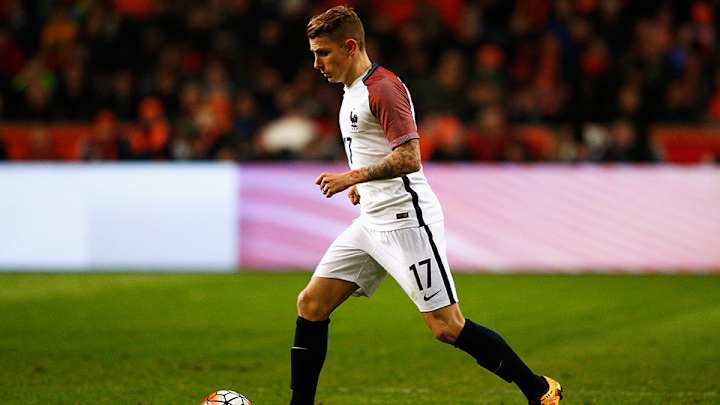 Barcelona signs left back Lucas Digne from PSG