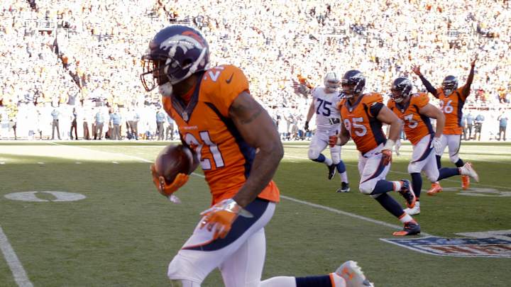 Bucs' young passing duo presents test for Broncos' defense