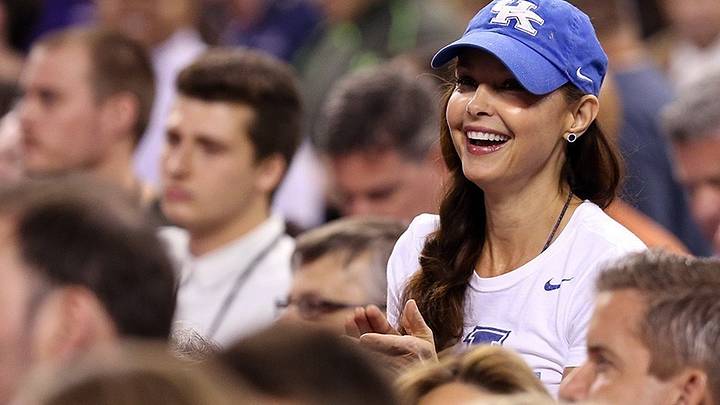 Who is the most famous alum from every school in the NCAA tournament?
