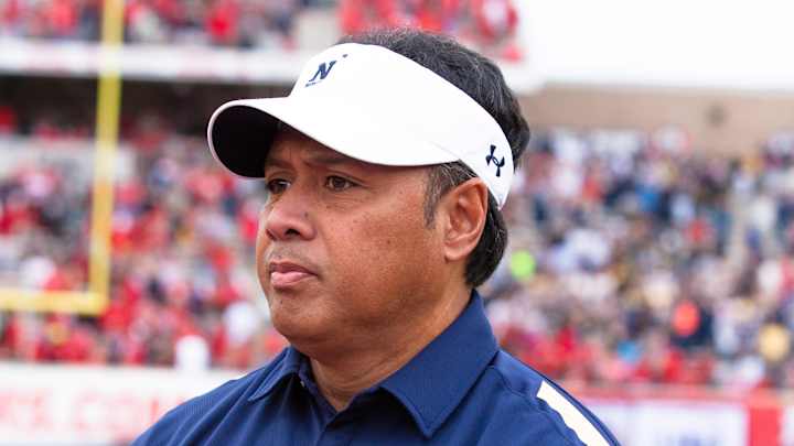 Smooth Sailing! Navy plucks QB from seats, helps top Fordham Smooth Sailing! Navy plucks QB from seats, helps top Fordham