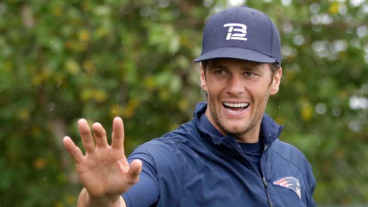 Rookies Jones, Grugier-Hill turning heads at Patriots camp