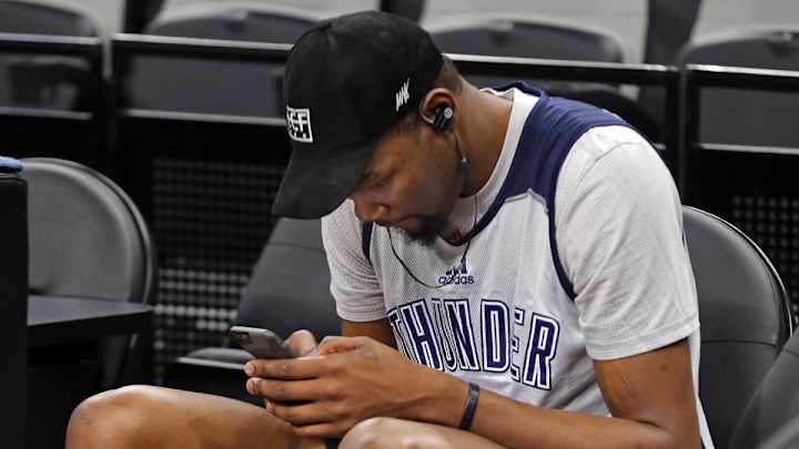 Kevin Durant’s old tweets are very good Kevin Durant’s old tweets are very good