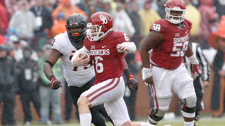 Mayfield wins Burlsworth Award for a second straight year