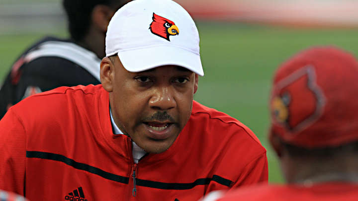 Smith confirms McGee will be Illinois offensive coordinator