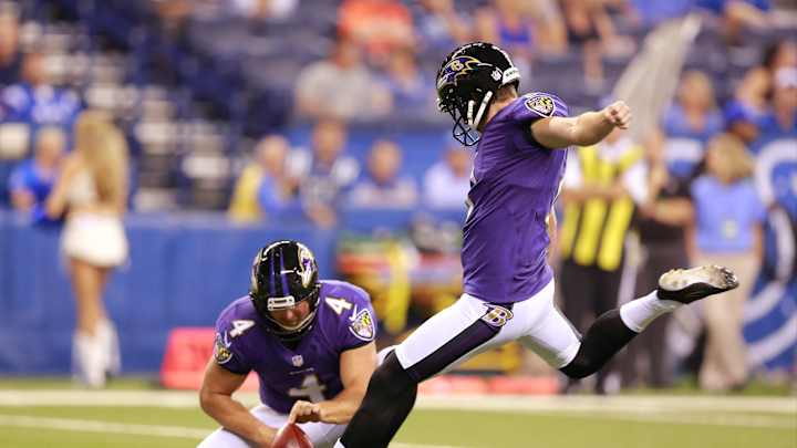 Clowney shows how it's done, sort of