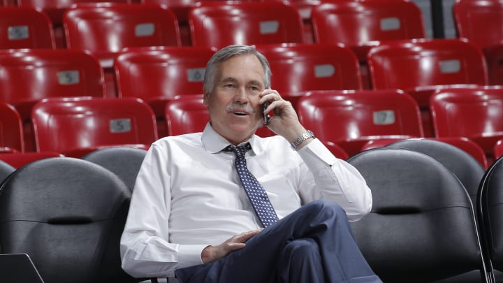AP Source: Rockets, D'Antoni agree on 4-year deal